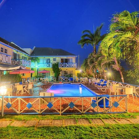Anchorage Inn Dickenson Bay Exterior photo