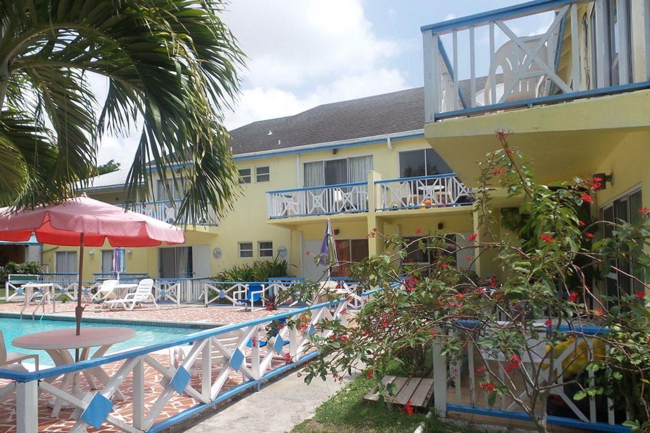 Anchorage Inn Dickenson Bay Exterior photo