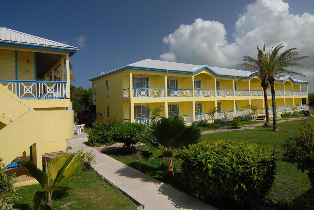 Anchorage Inn Dickenson Bay Exterior photo