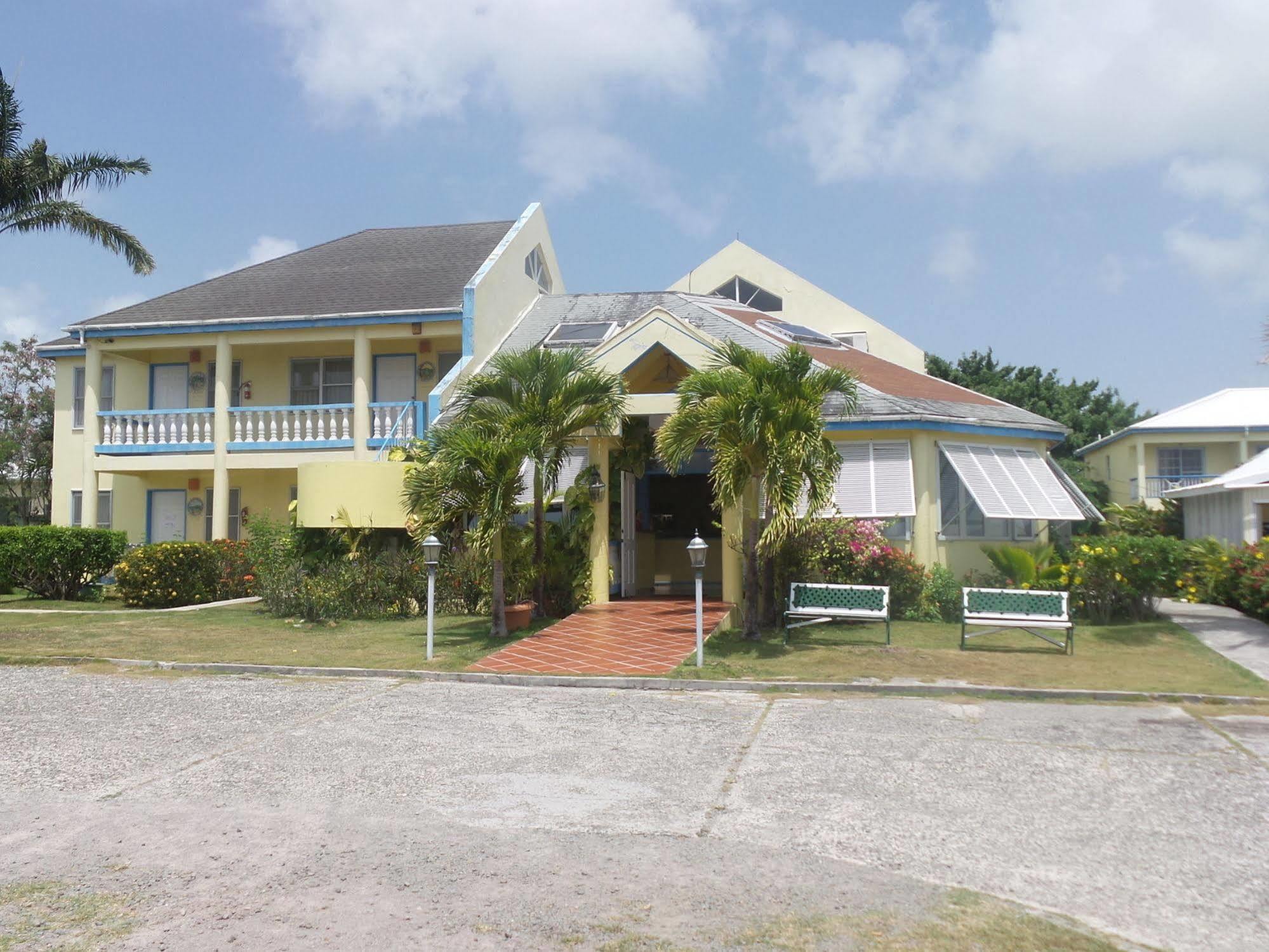 Anchorage Inn Dickenson Bay Exterior photo
