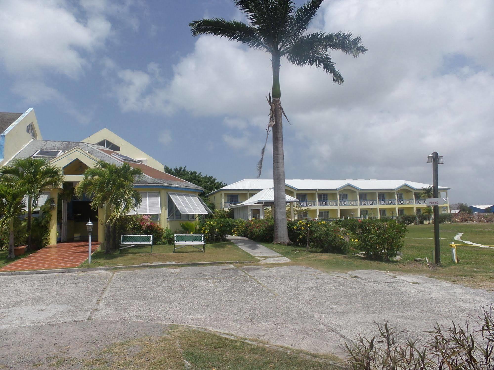 Anchorage Inn Dickenson Bay Exterior photo